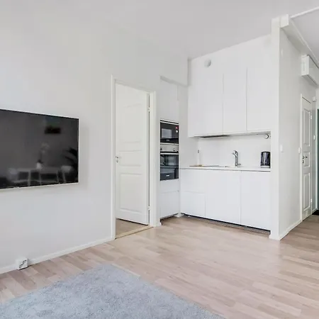 Wehost Bright And 1br For Four Travellers Appartement *