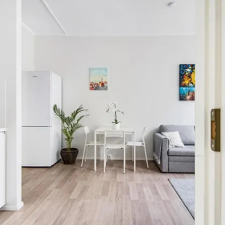 Apartment Wehost Bright And 1br For Four Travellers *