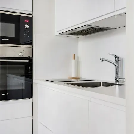 Lägenhet Wehost Bright And 1br For Four Travellers