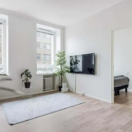 Daire Wehost Bright And 1br For Four Travellers